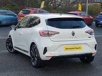 New Renault Clio V Techno 143 HP (105 kW) 2025 Solid  glacier white Hatchback