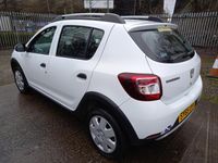 Used Dacia Sandero Ambiance 2015 White Hatchback