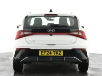 Used Hyundai i20 Advanced 2024 White Hatchback
