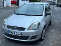 Begagnad Ford Fiesta Style 75 HK (55 kW) 2007 Silver Halvkombi