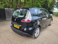 Used Renault Scénic III Dynamique 110 HP (80 kW) 2013 Black MPV