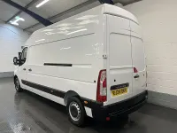 Used Renault Master 135 HP (99 kW) 2024 White MPV