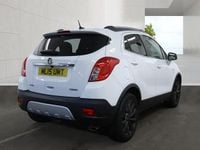 Used Vauxhall Mokka 140 HP (102 kW) 2015 White SUV