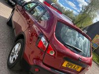 Used Nissan Qashqai Acenta 110 HP (80 kW) 2011 Red SUV