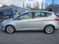 Käytetty Ford C-MAX Titanium 2011 Hopea Tila-auto