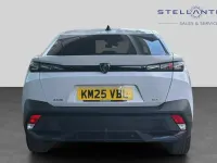Usado Peugeot 408 GT 134 CV (98 kW) 2025 Blanco SUV