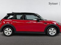 Used Mini Cooper Classic 134 HP (98 kW) 2022 Red Hatchback