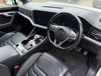 Usado VW Touareg R-line 286 HP (210 kW) 2018 Branco SUV