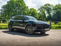 Used Porsche Cayenne 462 HP (339 kW) 2018 Black SUV