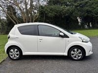 Used Toyota Aygo Style 68 HP (50 kW) 2014 White Hatchback