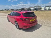 New Ford Focus ST-Line X 155 HP (114 kW) 2025 Red Estate