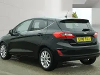 Używany Ford Fiesta Titanium 2018 Czarny Hatchback