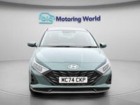 Used Hyundai i20 Premium 100 HP (73 kW) 2024 Green Hatchback