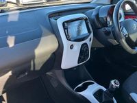 Used Citroën C1 72 HP (52 kW) 2021 Red Hatchback