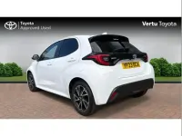 Used Toyota Yaris Design 116 HP (85 kW) 2023 White Hatchback
