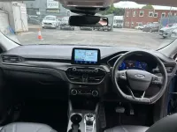 Usado Ford Kuga Vignale 225 HP (165 kW) 2023 Azul SUV