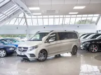 Usado Mercedes V220 AMG line 163 HP (119 kW) 2023 Prateado Monovolume