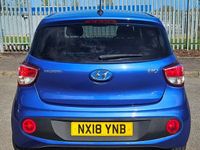 Used Mazda 2 66 HP (48 kW) 2018 Blue Hatchback