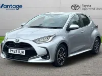 Used Toyota Yaris Design 113 HP (83 kW) 2023 Silver Hatchback