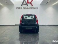 Usado Mitsubishi Colt 2009 Preto Citadino