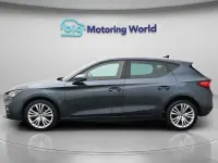 Used Seat Leon SE Dynamic 110 HP (80 kW) 2023 Grey Hatchback