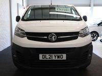 Used Vauxhall Vivaro 100 HP (73 kW) 2021 White MPV