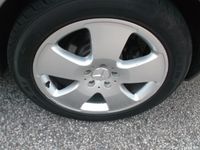 Used Mercedes S320 235 HP (172 kW) 2006 Sedan