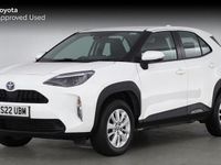 Used Toyota Yaris Hybrid 116 HP (85 kW) 2022 Pure white SUV