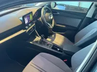 Begagnad Seat Leon SE Dynamic 108 HK (79 kW) 2022 Grå Halvkombi
