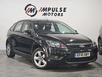 Begagnad Ford Focus Zetec 2010 Svart Halvkombi