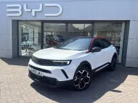 Used Vauxhall Mokka SRi 98 kW (134 HP) 2022 White SUV