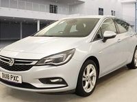 Used Vauxhall Astra SRi 100 HP (73 kW) 2018 Silver Hatchback