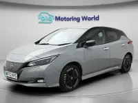 Begagnad Nissan Leaf N-Connecta 110 kW (150 HK) 2022 Halvkombi