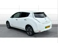 Used Nissan Leaf Tekna 80 kW (109 HP) 2017 White Hatchback
