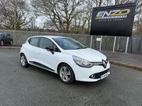 Used Renault Clio IV Dynamique 90 HP (66 kW) 2015 White Hatchback