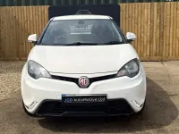 Used MG MG3 106 HP (77 kW) 2015 White Hatchback