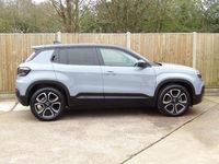 Used Jeep Avenger Summit 100 HP (73 kW) 2025 SUV