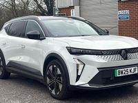 Used Renault Scenic E-Tech Komfort 125 kW (170 HP) 2025 Twotone metallic  arctic white with diamond black roof  SUV