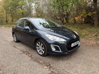 Używany Peugeot 308 Active 2013 Niebieski Hatchback