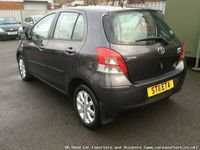 Begagnad Toyota Yaris 2011 Halvkombi