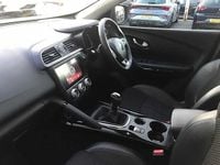 Used Renault Kadjar Version S 113 HP (83 kW) 2020 Red SUV