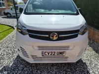 Gebraucht Vauxhall Vivaro 100 PS (73 kW) 2022 Weiß Van / Kleinbus