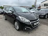 Used Peugeot 208 Allure 2016 Black Hatchback