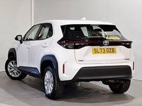 Used Toyota Yaris Hybrid 116 HP (85 kW) 2023 White Estate