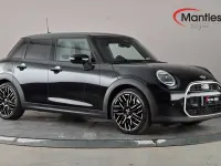 Used Mini Cooper Exclusive 156 HP (114 kW) 2024 Black Hatchback