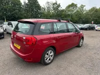 Used Citroën Grand C4 Picasso VTR Sport 120 HP (88 kW) 2016 Red MPV
