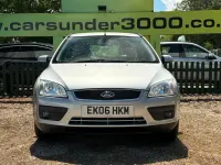 Used Ford Focus Ghia 145 HP (106 kW) 2006 Silver Estate