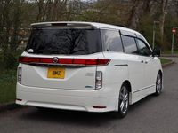 Used Nissan Elgrand 2010 White MPV