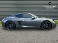 Usado Porsche 718 Cayman 2019 Cinzento Coupé
