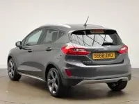 Usado Ford Fiesta Active 125 HP (91 kW) 2019 Cinzento Citadino